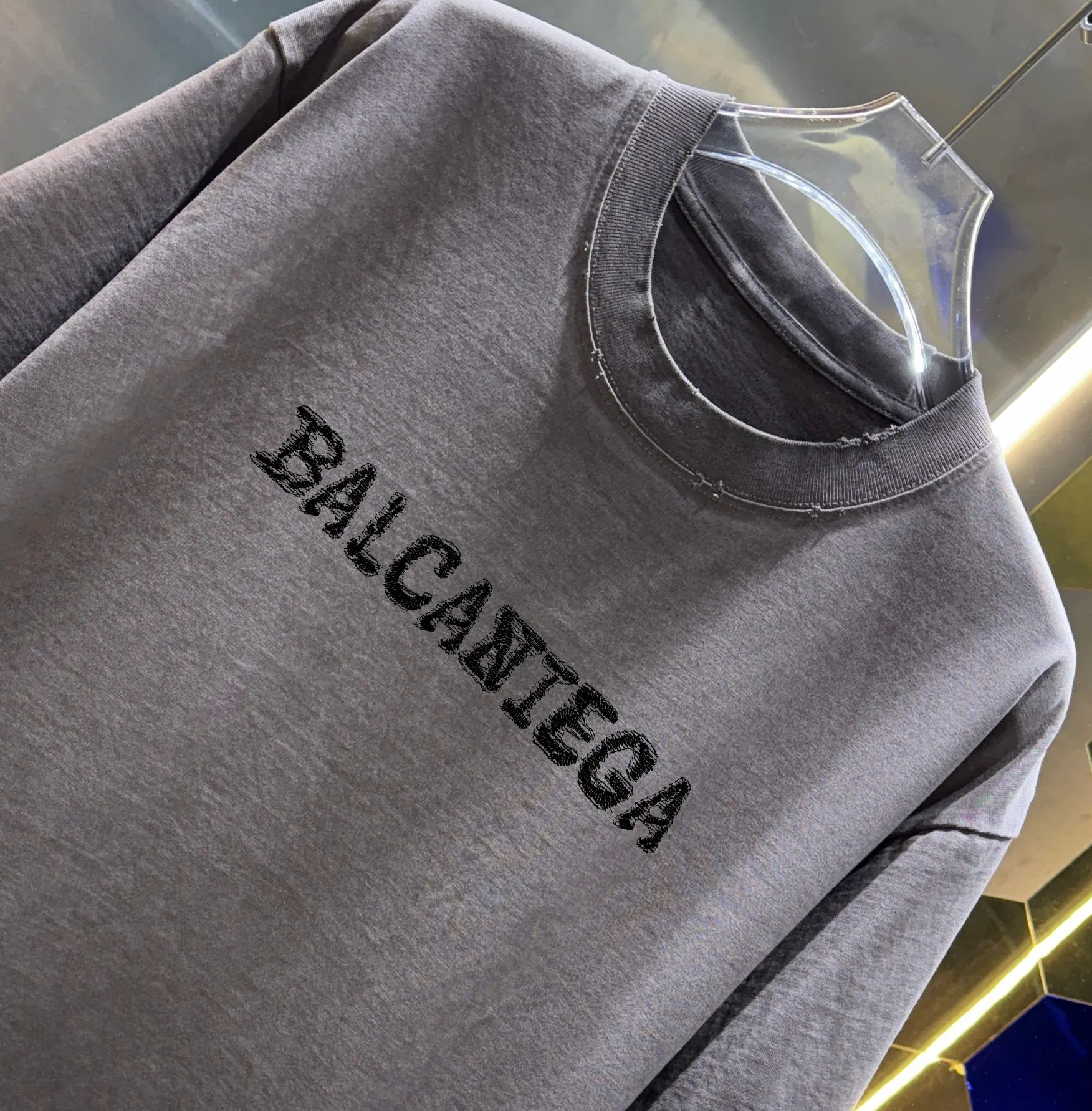 * Balenciag*2026 New Arrival 320 tee Same Style : Size :S M L XL XXL